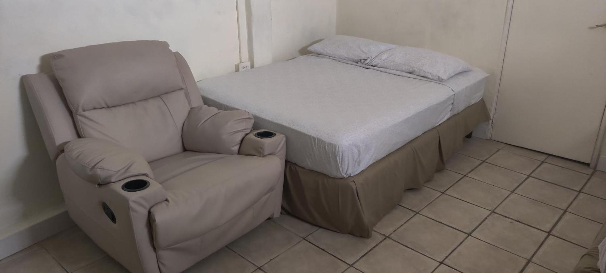 Bed and Breakfast Woodbrook On The Avenue Port of Spain Zewnętrze zdjęcie