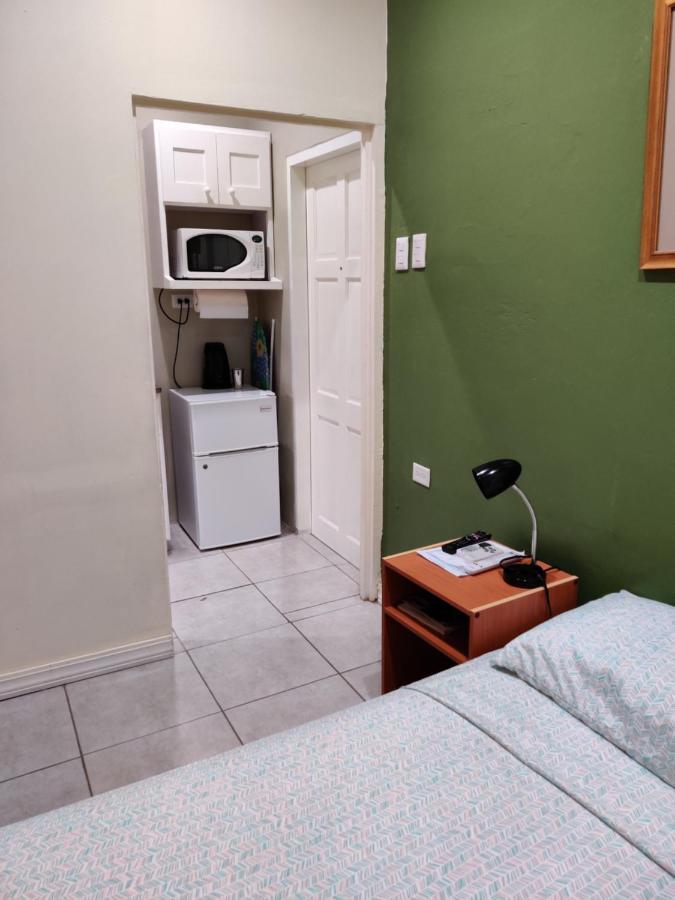 Bed and Breakfast Woodbrook On The Avenue Port of Spain Zewnętrze zdjęcie