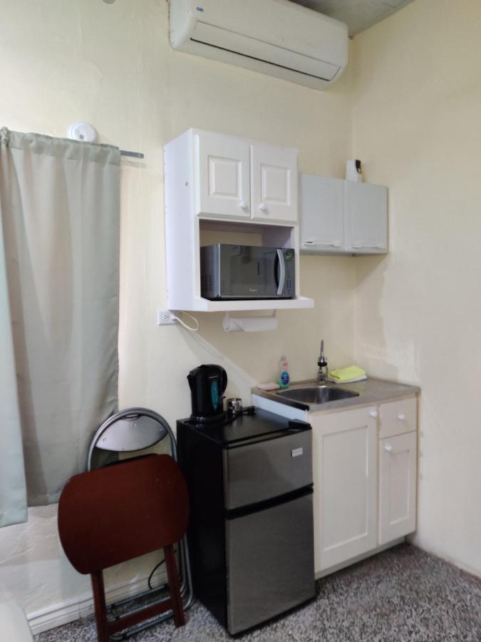 Bed and Breakfast Woodbrook On The Avenue Port of Spain Zewnętrze zdjęcie